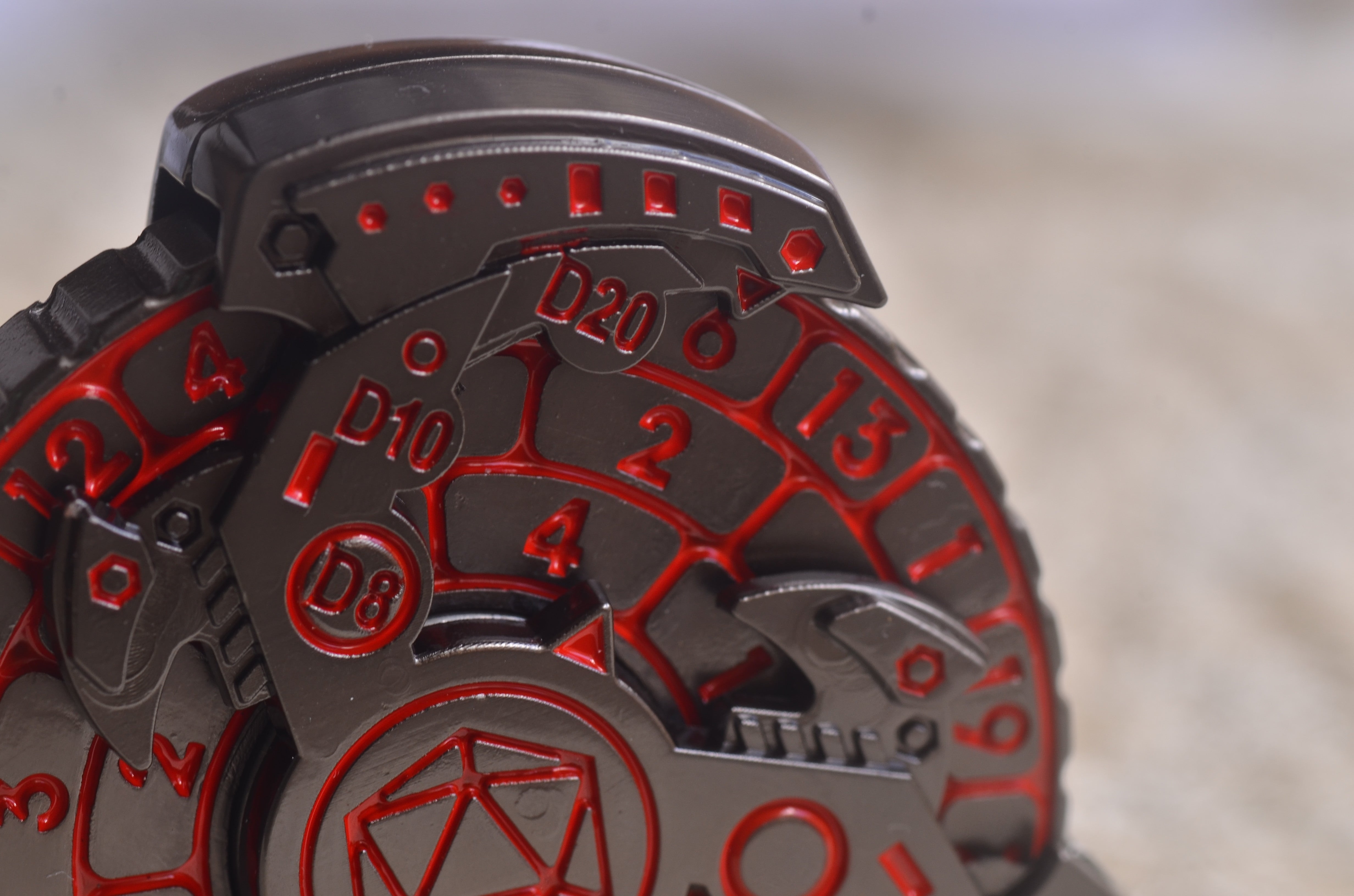 Handcrafted Blade Spinner Dice - Precision Dual-Faced Gaming Spinner