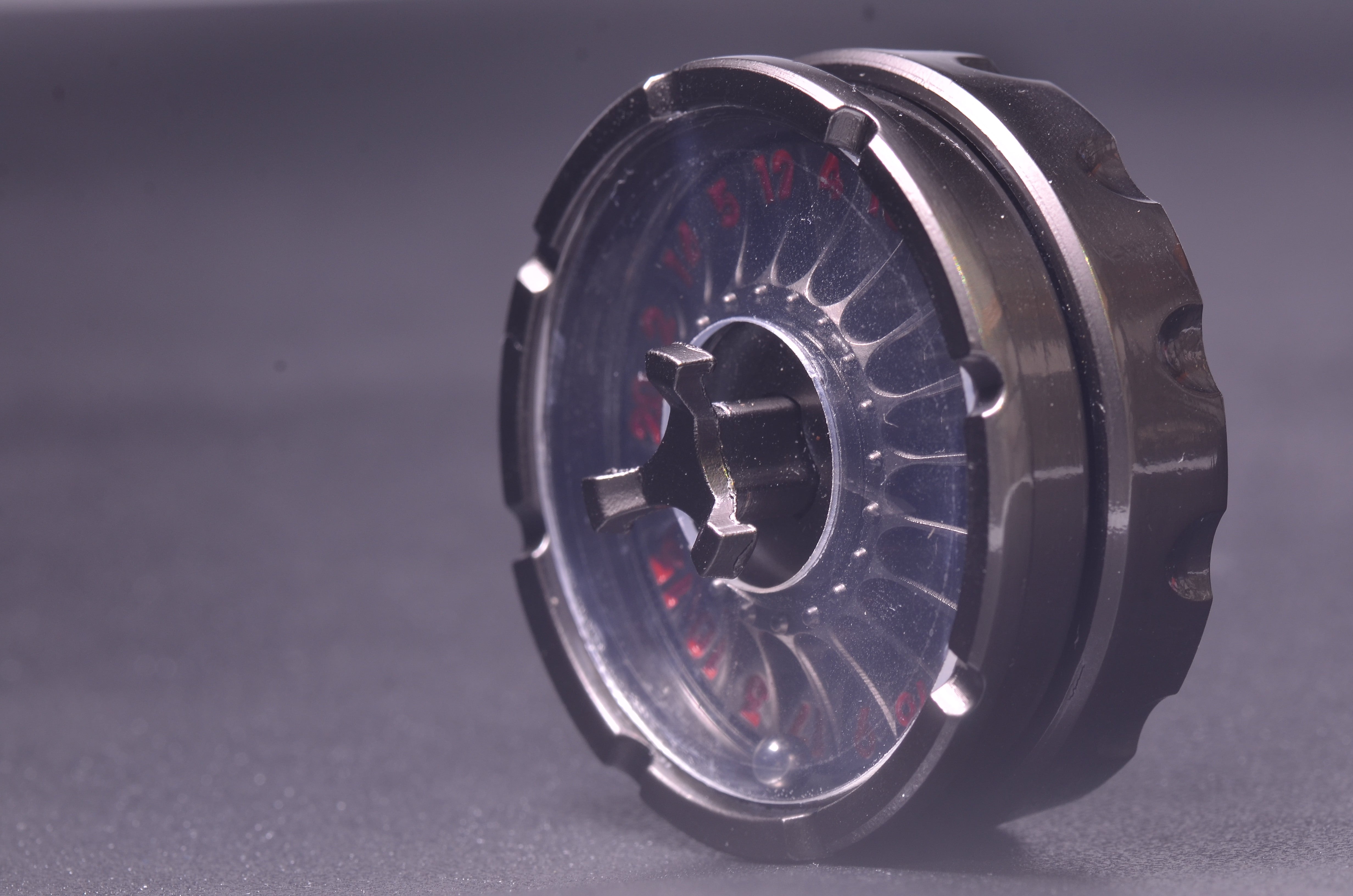 DND Roulette D20 dice – Unique Casino DICE-Inspired Dice with Dragon Engraving-D20 coin dice spinner