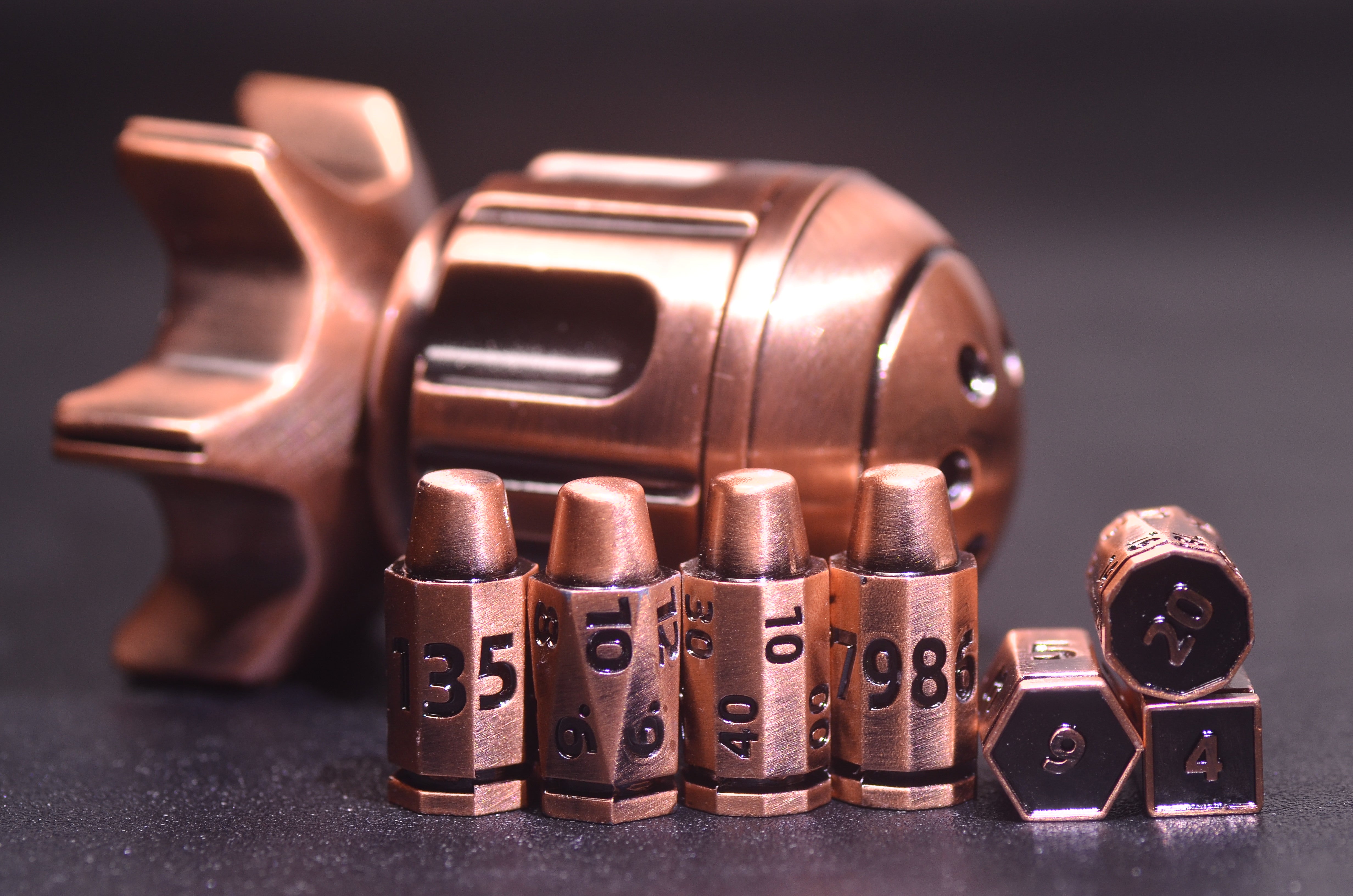 Metal Bomb-Shaped Rotating Dice Base with Bullet Dice set– Ideal for Warhammer and Tabletop Battles ,RPG dice set,DND dice gift