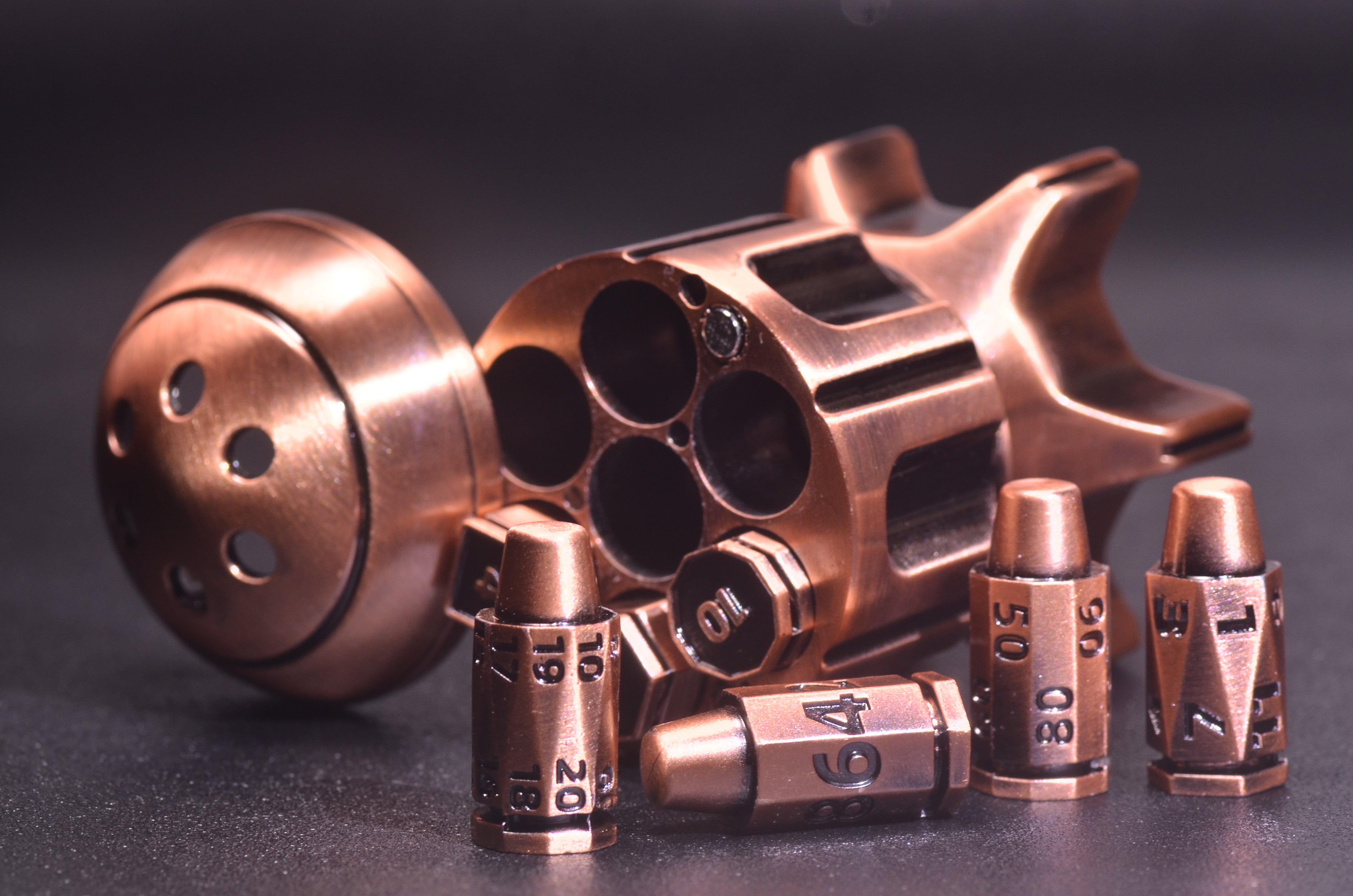 Metal Bomb-Shaped Rotating Dice Base - With Bullet Dice Set for Warhammer