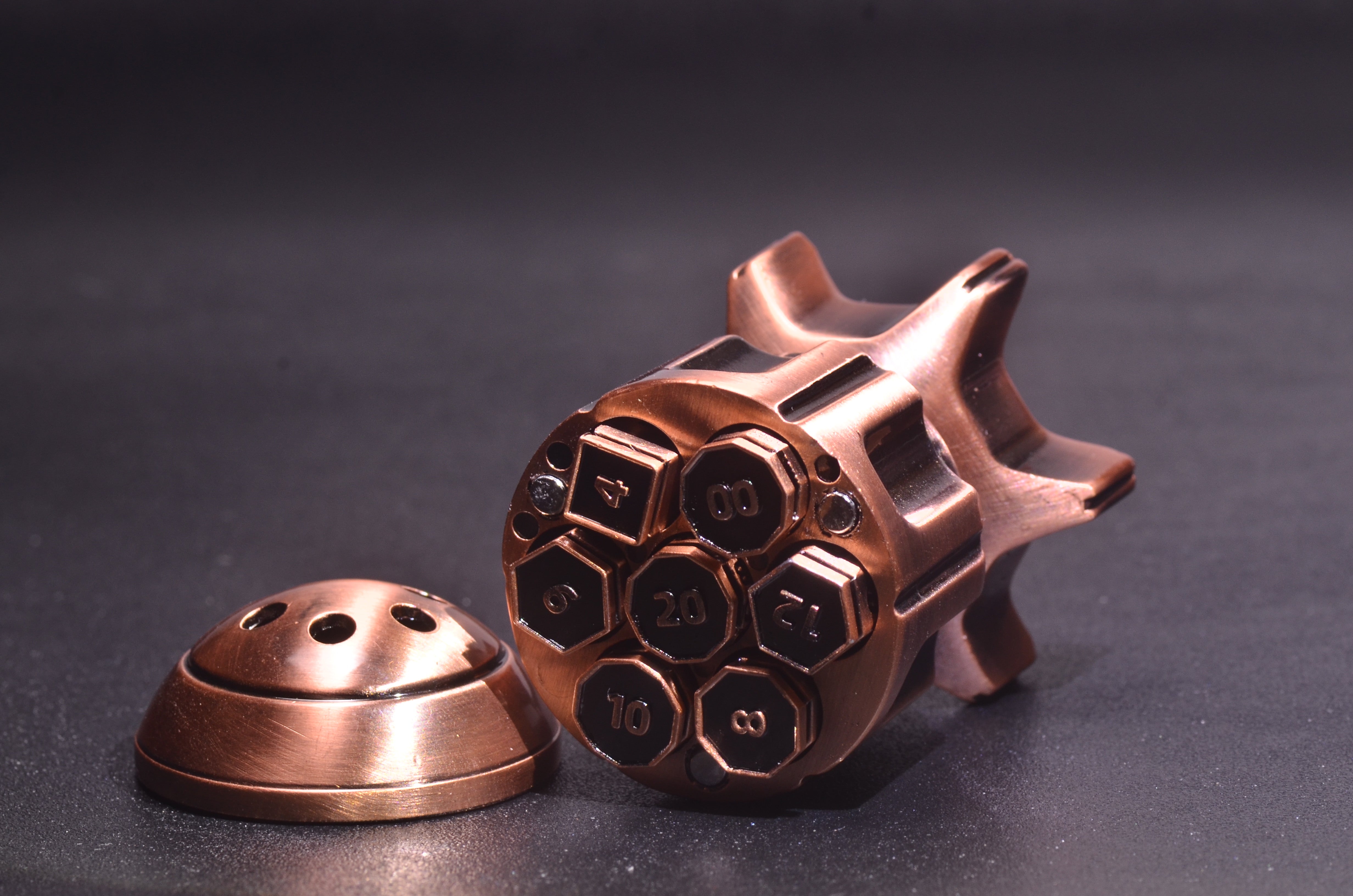 Metal Bomb-Shaped Rotating Dice Base - With Bullet Dice Set for Warhammer