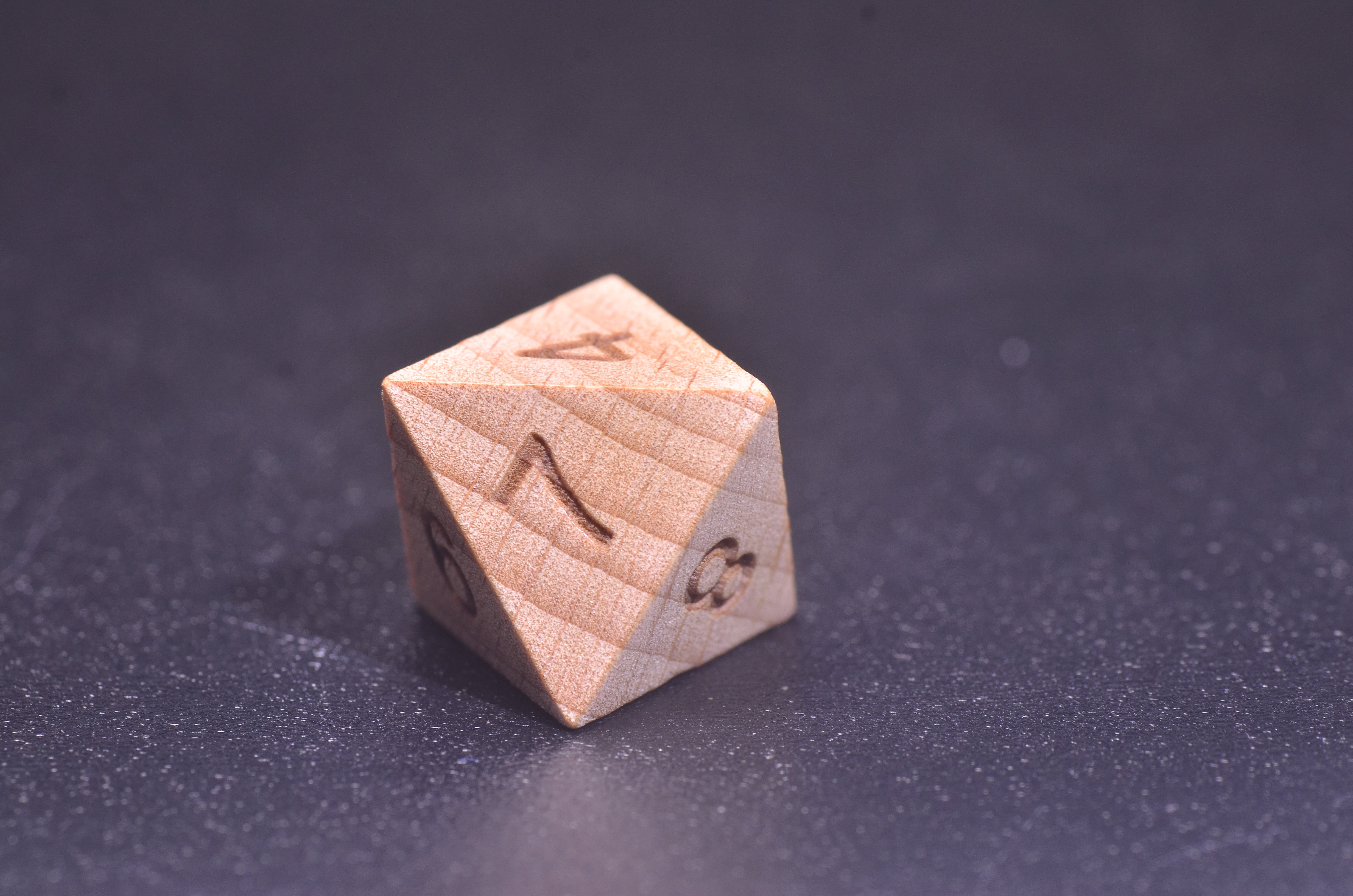 Premium Beech Wood Dice Set - Handcrafted Natural Grain for Druid & Ranger