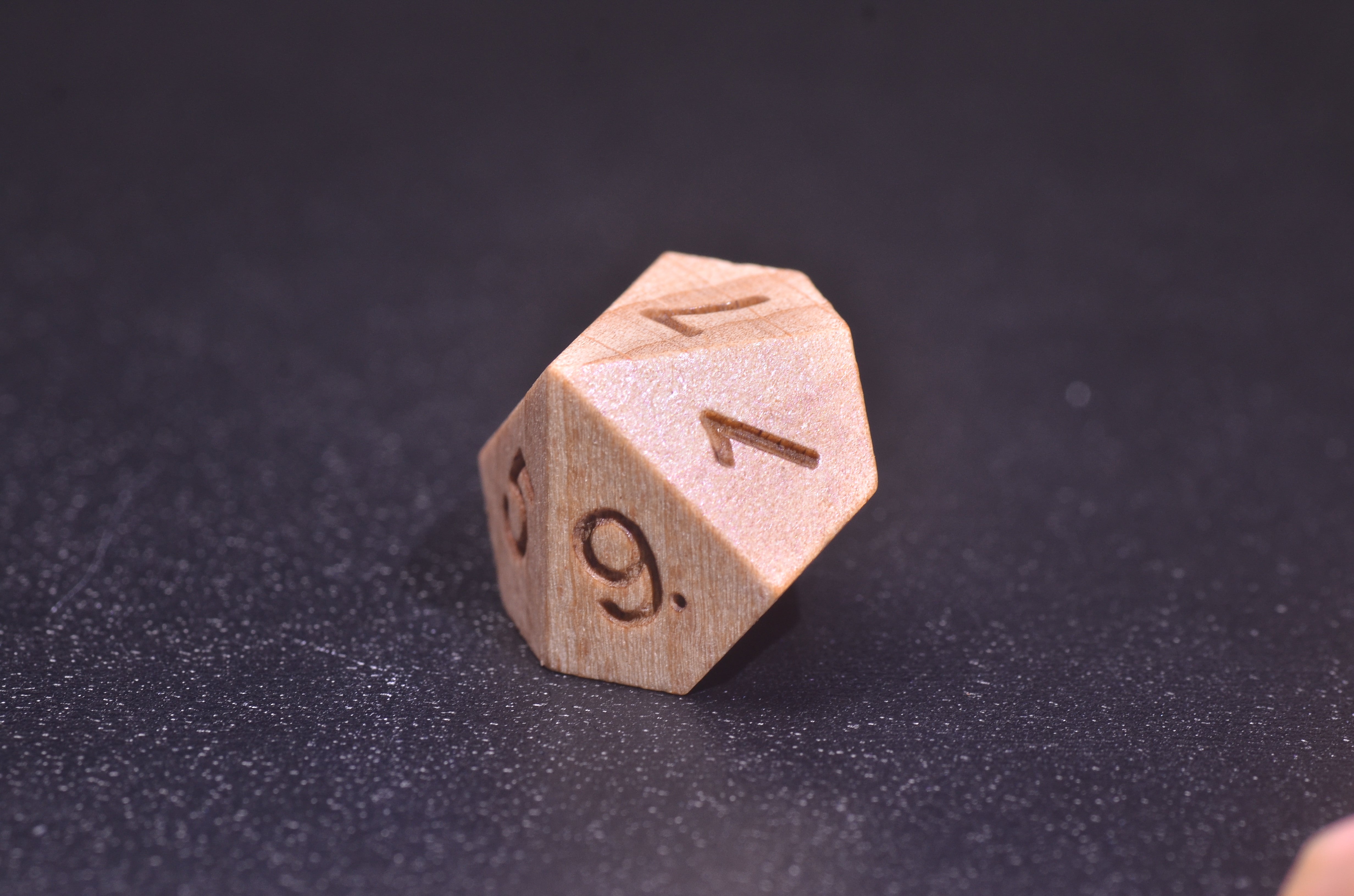 Premium Beech Wood Dice Set - Handcrafted Natural Grain for Druid & Ranger
