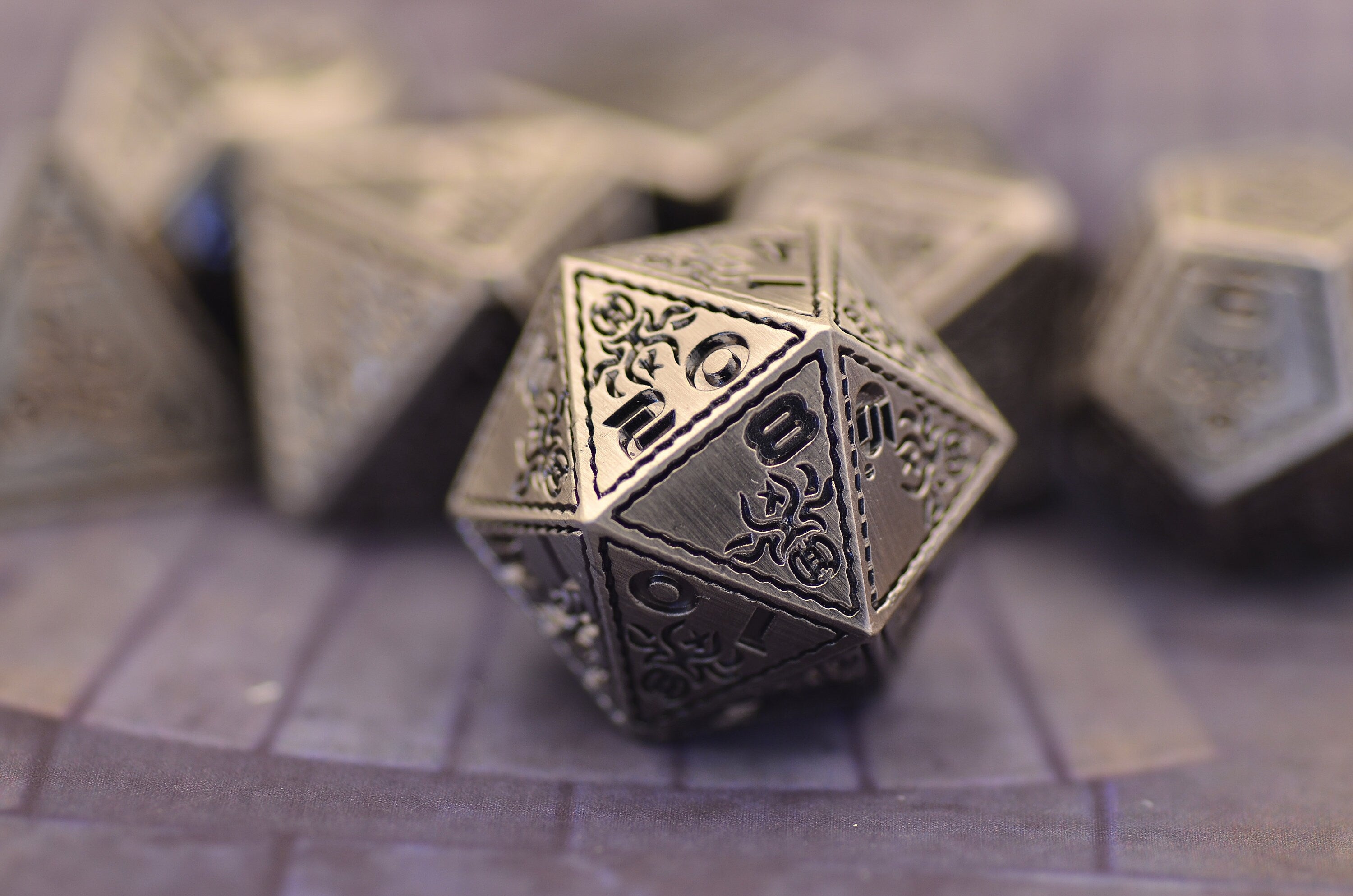 Giant Metal Dice Set - Heavy Cthulhu Octopus Design for DND