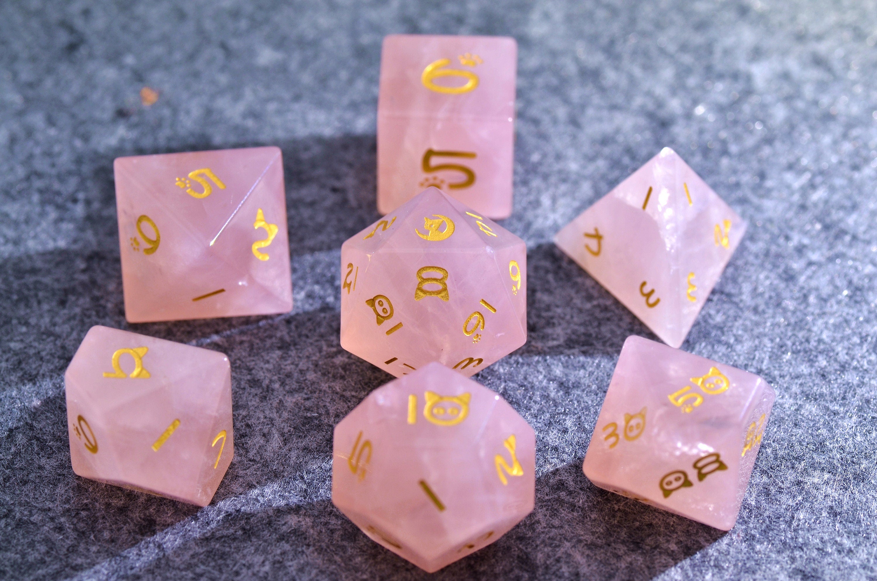 DND Rose Quartz cat dice set | pink Sailor Moon dice set |pastel pink cat moon DCIE | Gemstone dice set | polyhedral dice Valentine's gift