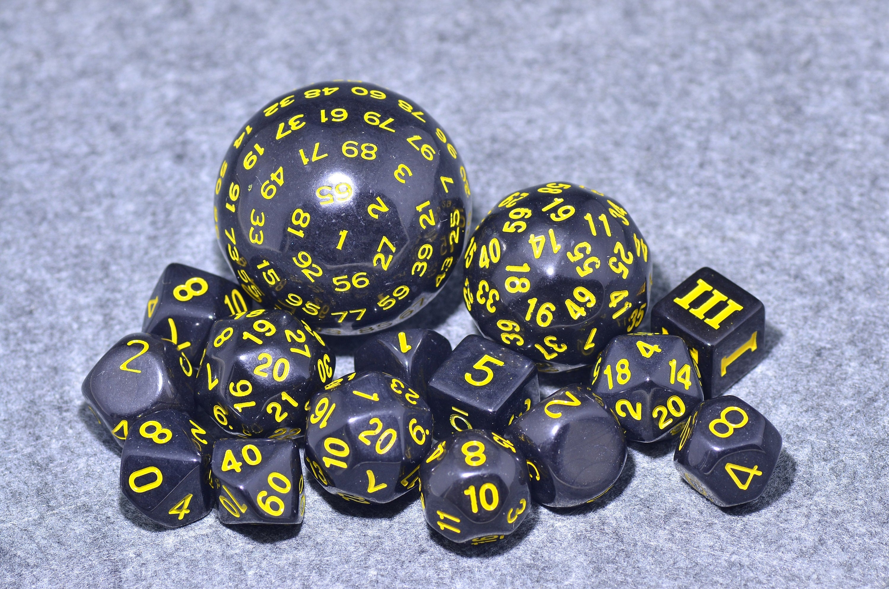 15 Piece Dice Set |zocchi Polyhedral dice SET| D100 dice | D60 dice | d30 DICE Five colors are available