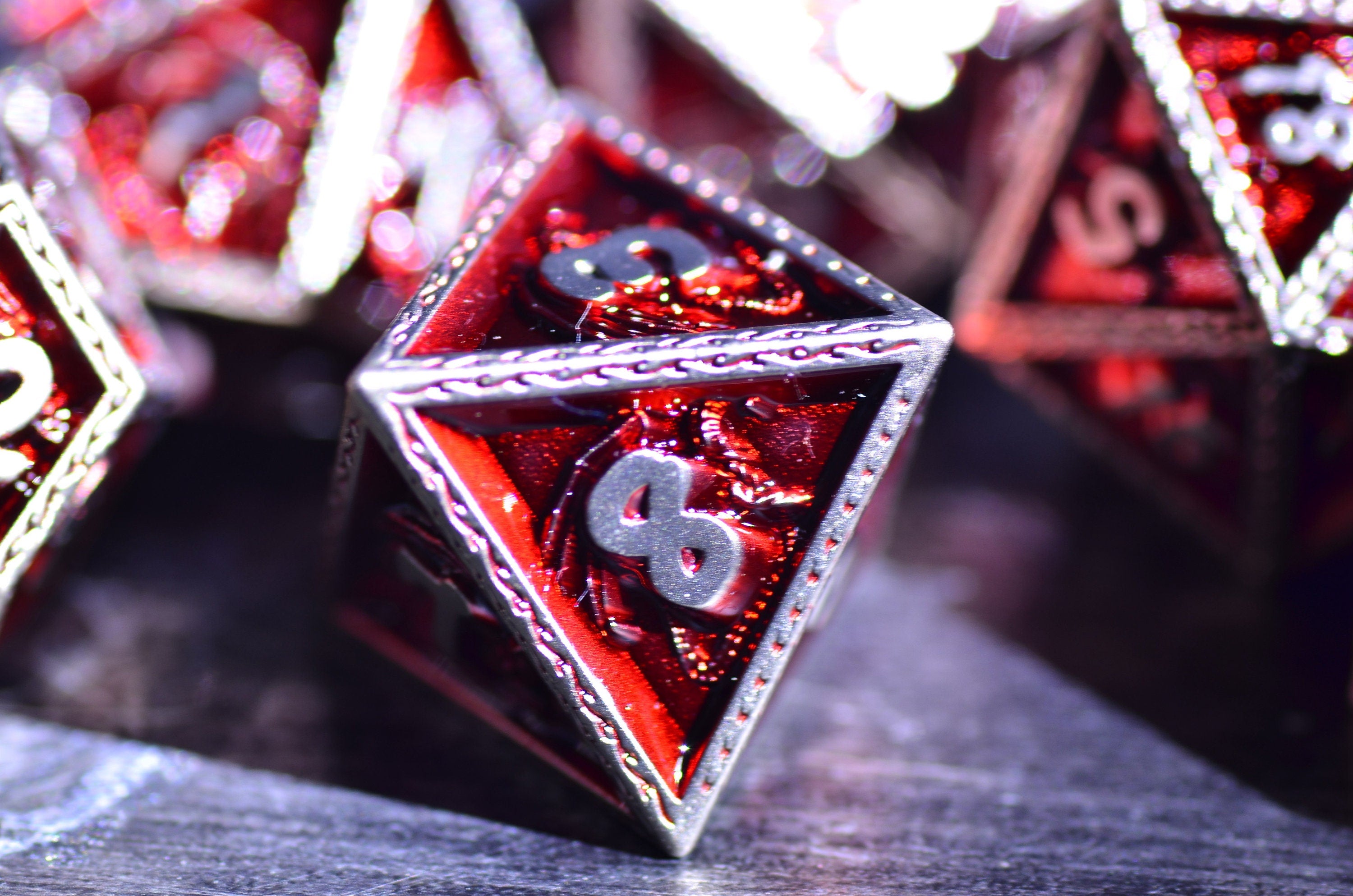 Red Dragon Pattern Metal Dice Set - Polyhedral for DND RPG