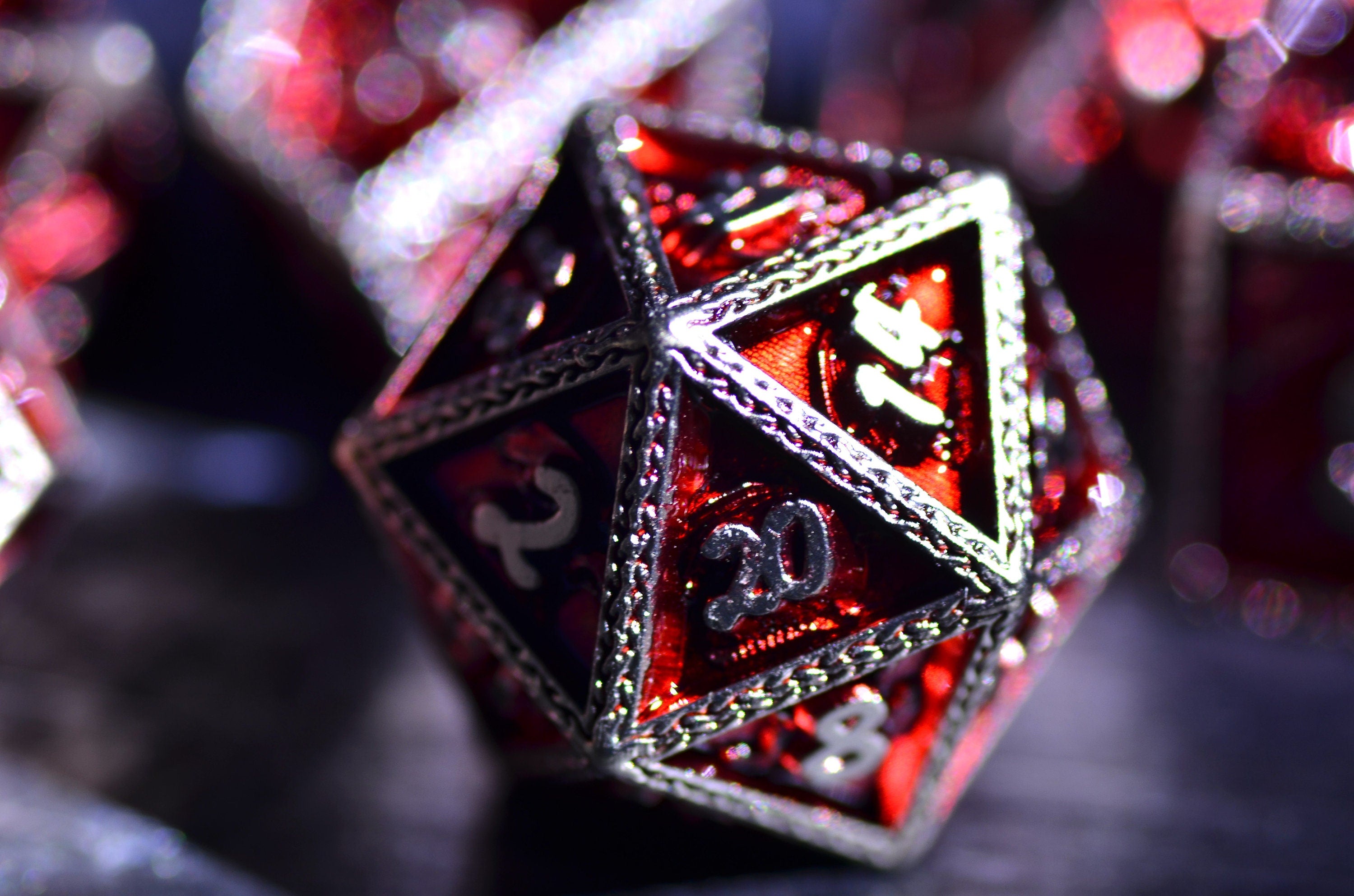 Red Dragon Pattern Metal Dice Set - Polyhedral for DND RPG