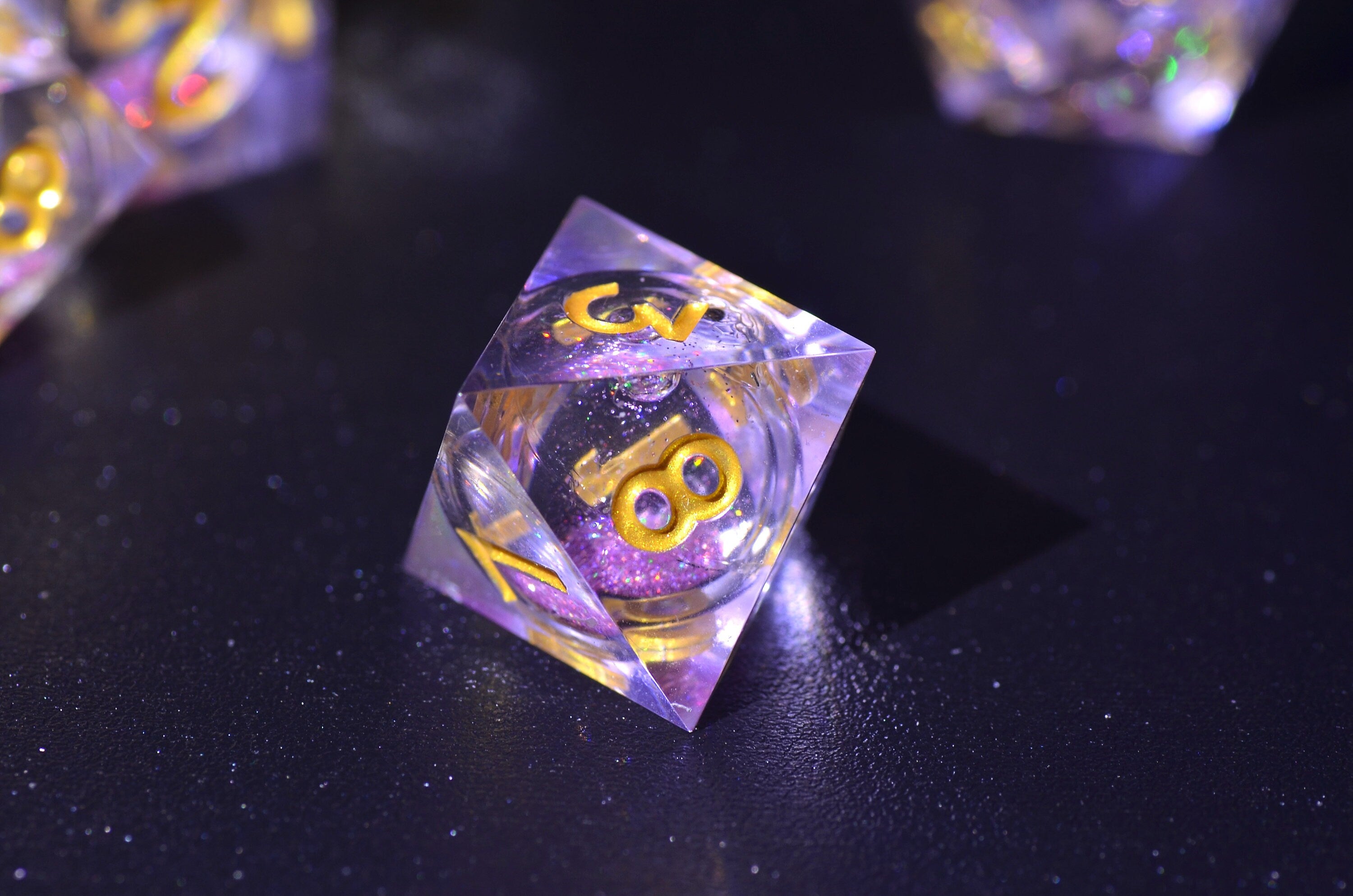 Purple liquid core DND dice , Streaming Crystal Dice ,amethyst sharp edge dice ,iridescent D&D Handmade dice,Dungeons and Dragons resin dice
