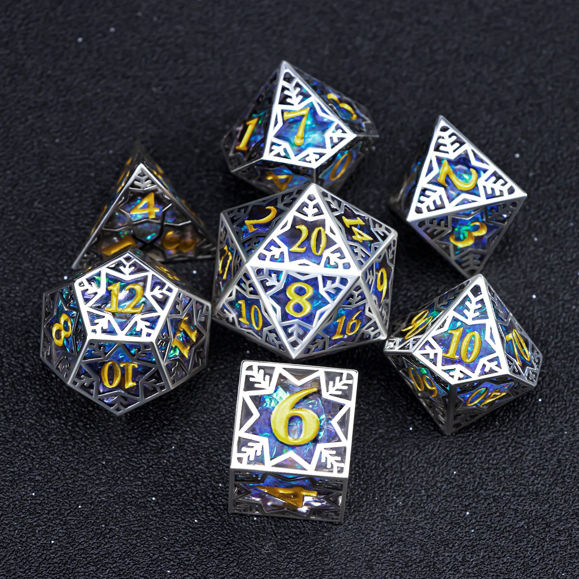 Ice DND dice set,Snow mage snowflakes dice , Unique winter dice,Christmas D&D dice, Translucent polyhedral metal resin dice GIFT