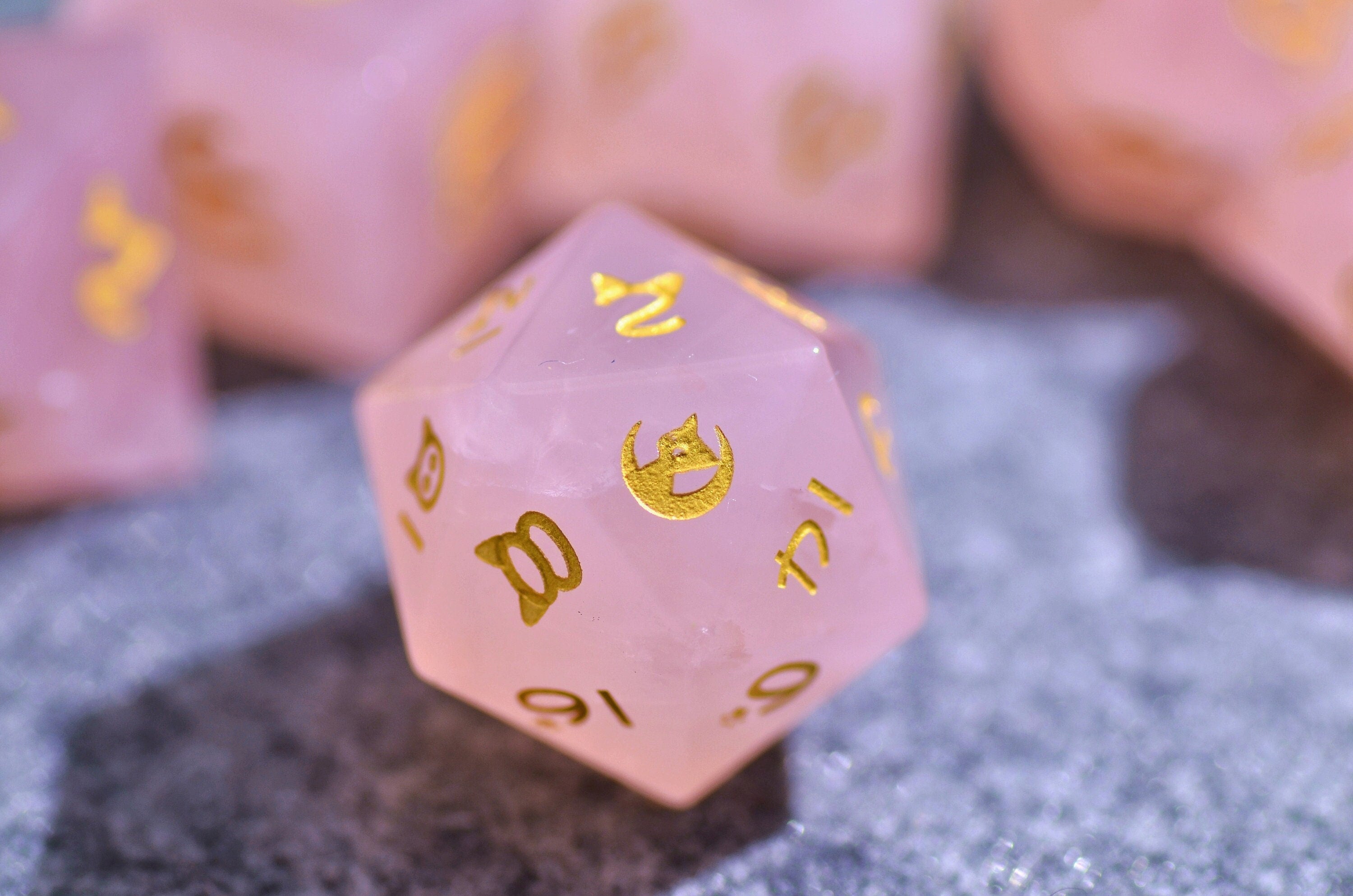DND Rose Quartz cat dice set | pink Sailor Moon dice set |pastel pink cat moon DCIE | Gemstone dice set | polyhedral dice Valentine's gift