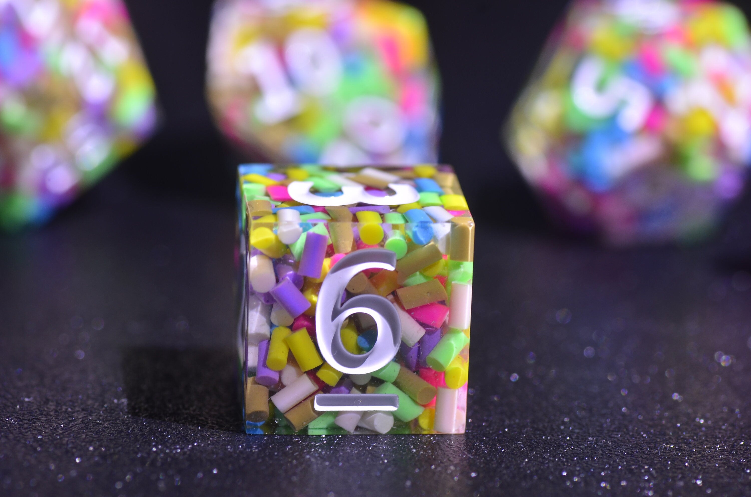 Rainbow Candy DND dice,vibrant rainbow sprinkles dice Sharp Edge dice set, Double-filled sugar D&D dice,polyhedral Resin dice