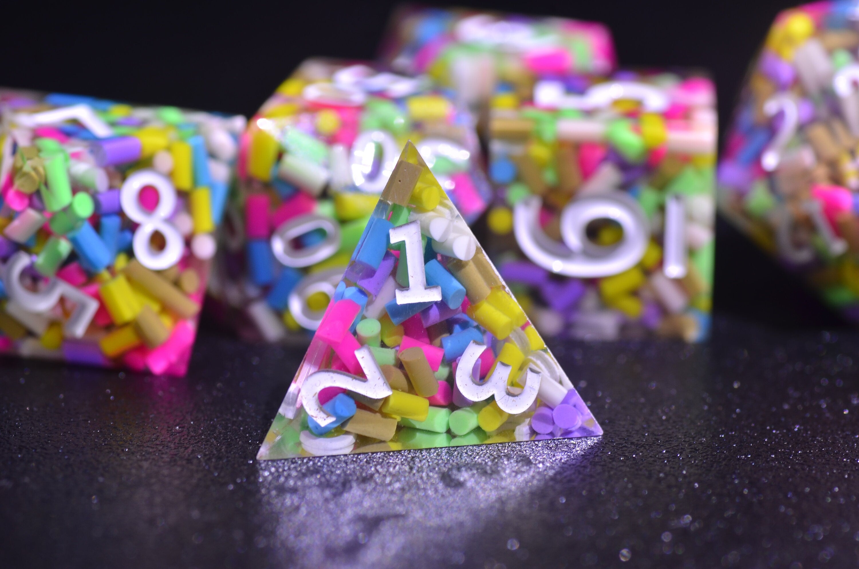 Rainbow Candy DND dice,vibrant rainbow sprinkles dice Sharp Edge dice set, Double-filled sugar D&D dice,polyhedral Resin dice