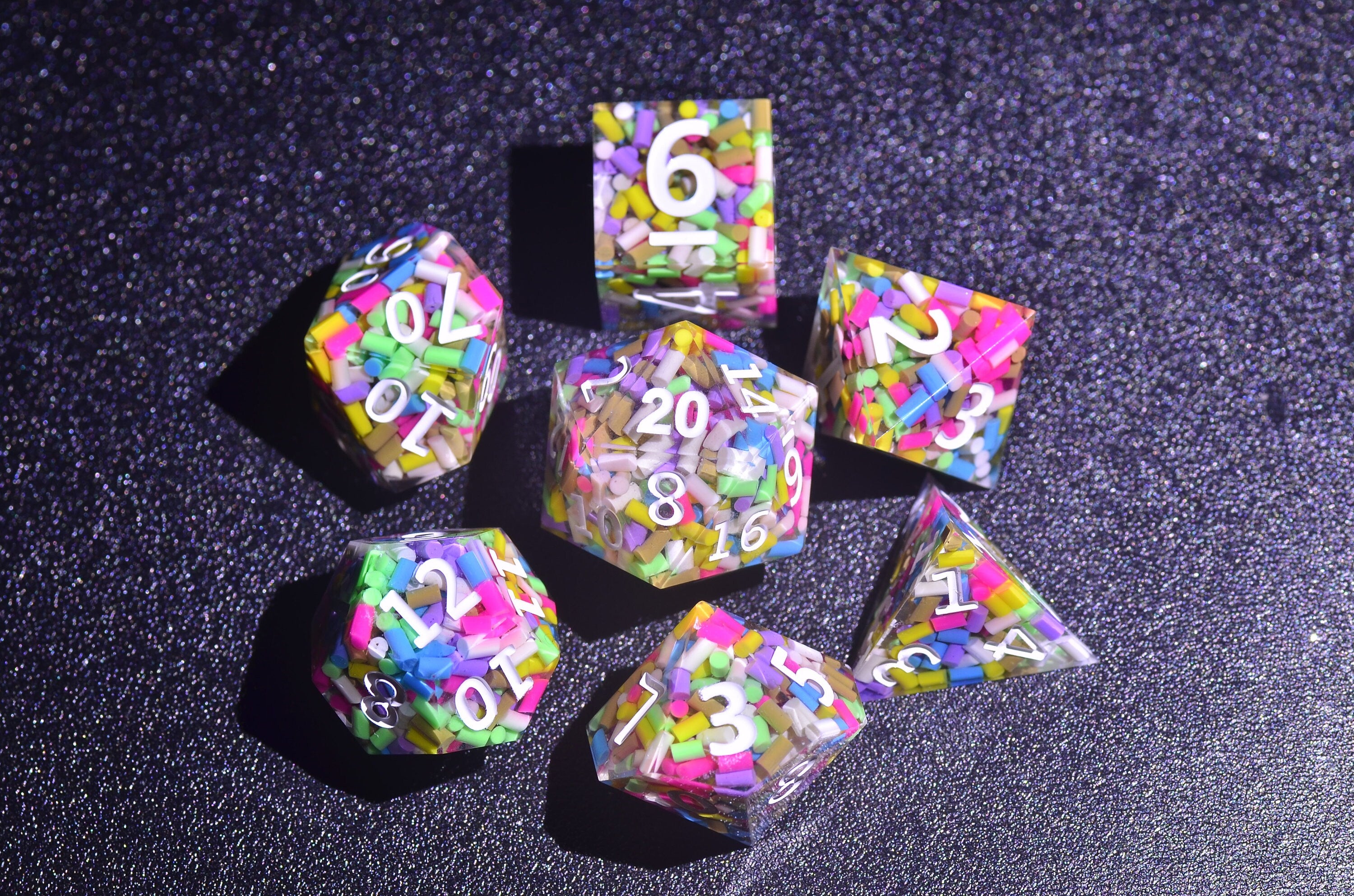 Rainbow Candy DND dice,vibrant rainbow sprinkles dice Sharp Edge dice set, Double-filled sugar D&D dice,polyhedral Resin dice