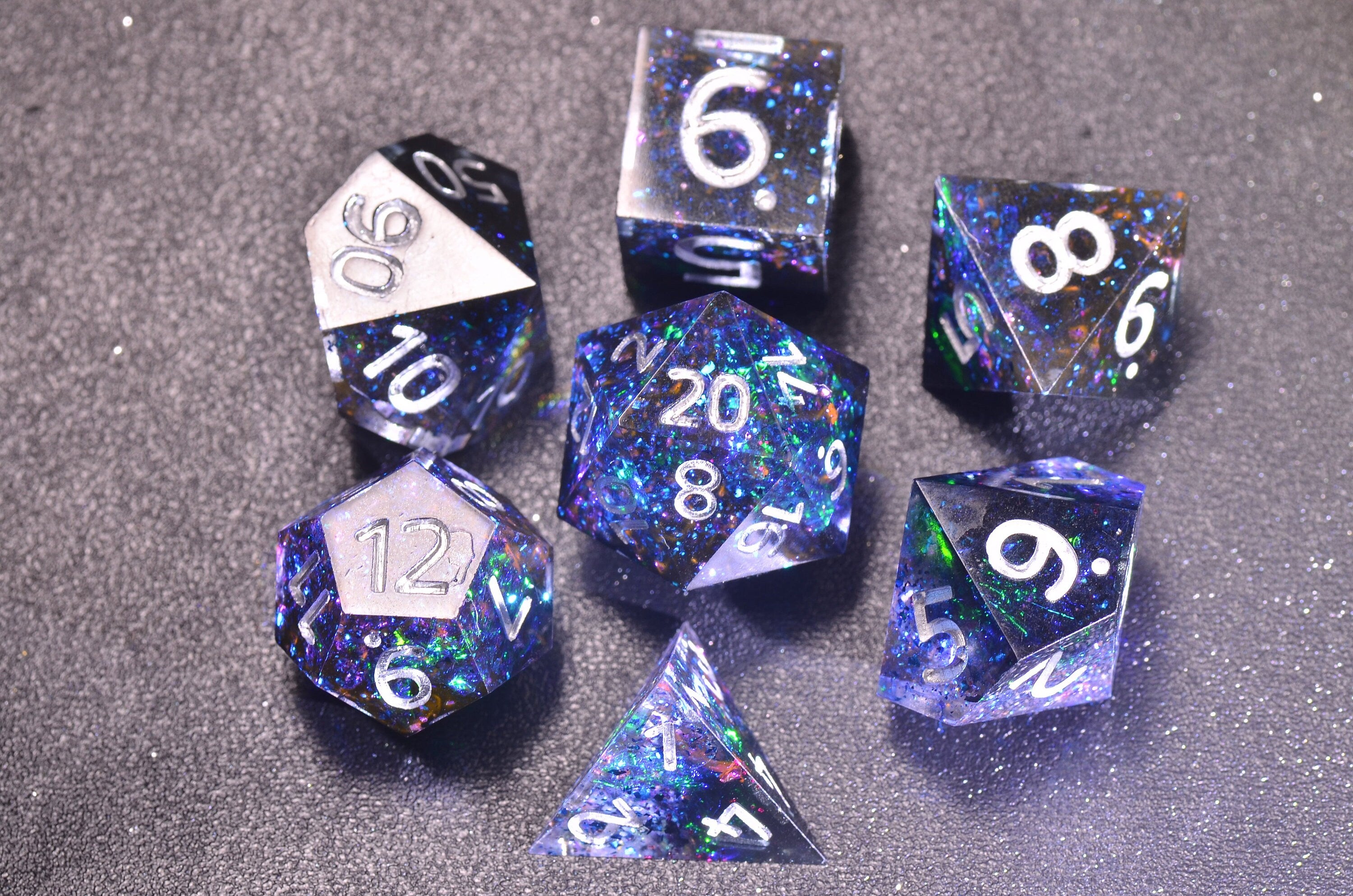 Shining star DND dice,Blue sharp edge dice, D&D polyhedral resin dice set,Dungeon and Dragons galaxy dice ,critical role RPG dice gift