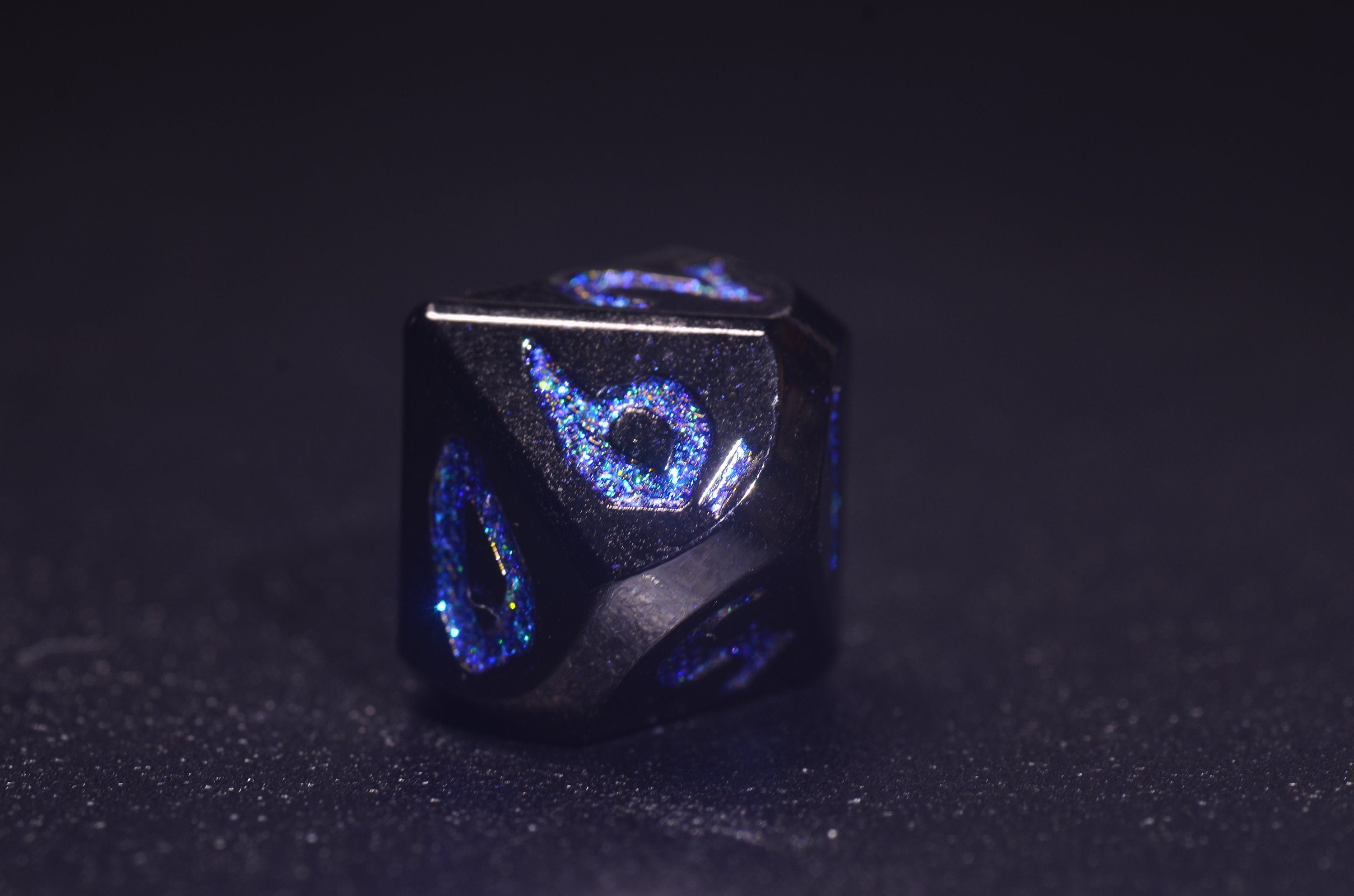 Blue Sparkle Dragon Scale Obsidian Dice set - Glossy Metal Dice,Weighted DnD Dice Set