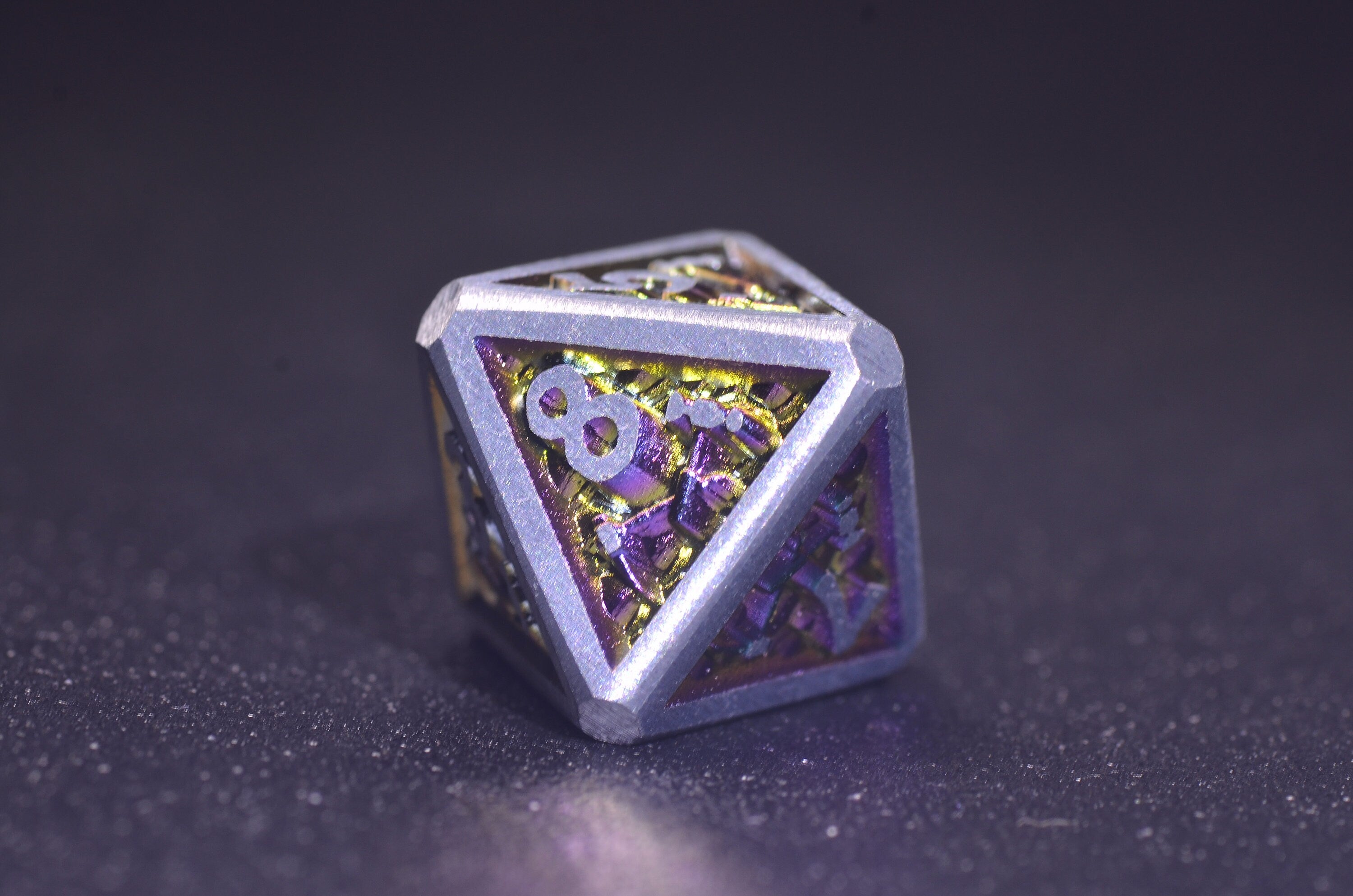 Dwarf Metal Dice Set - Illuminated Dragon Scale for DND