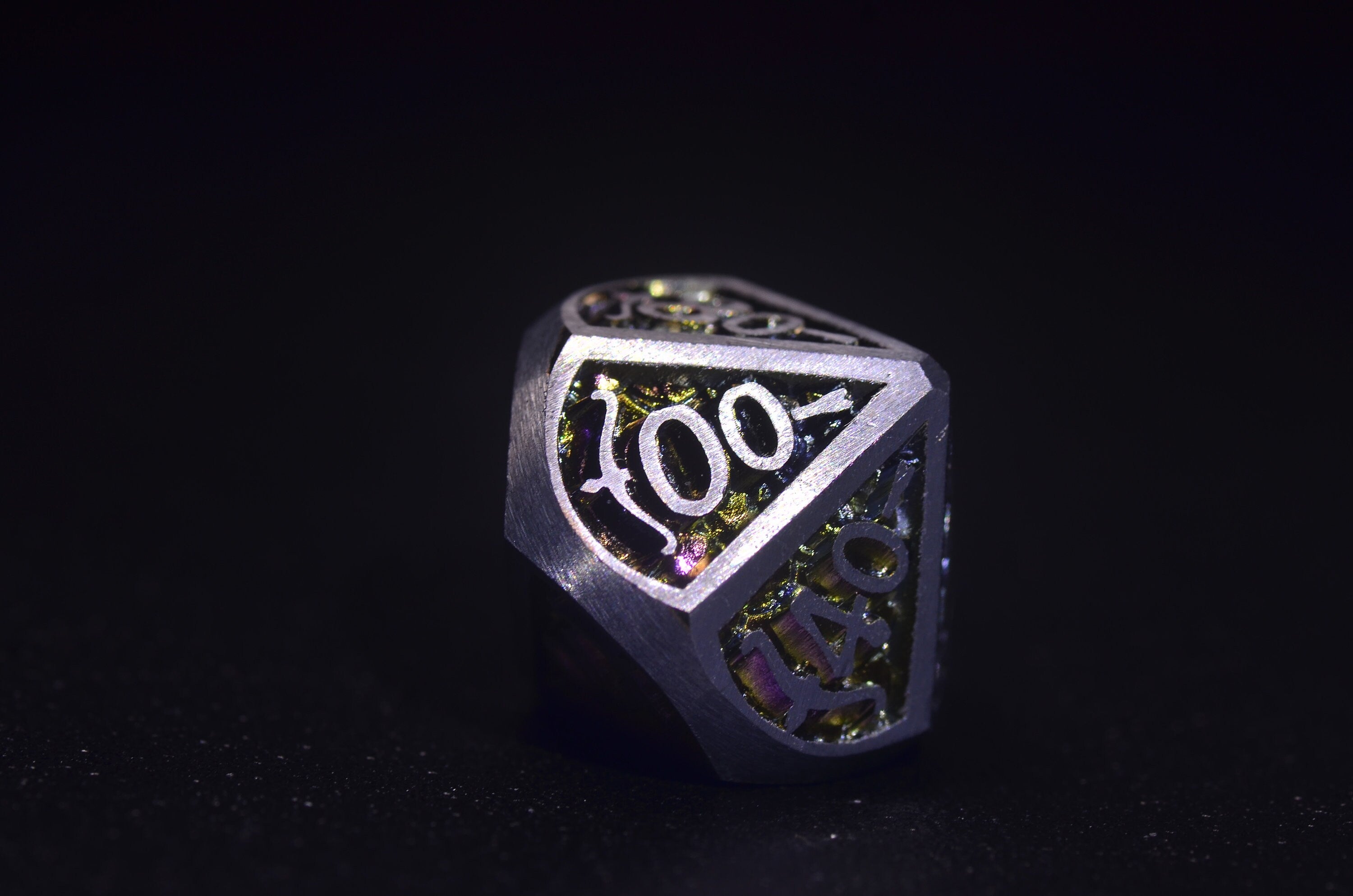 Dwarf Metal Dice Set - Illuminated Dragon Scale for DND