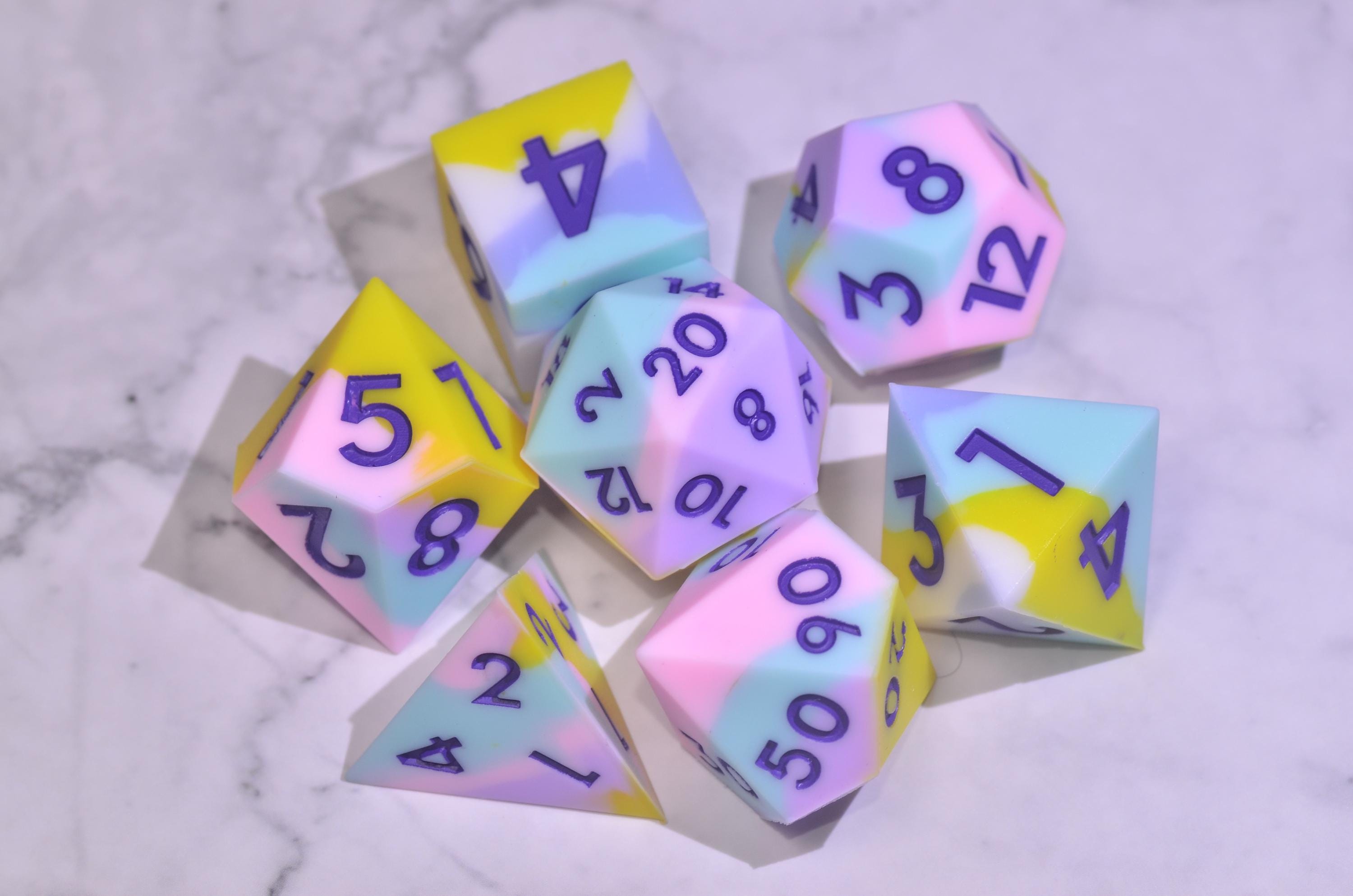 Squishy rainbow rubber dice, shape-shifting springback DND dice,Unique dice, D&D GIFT