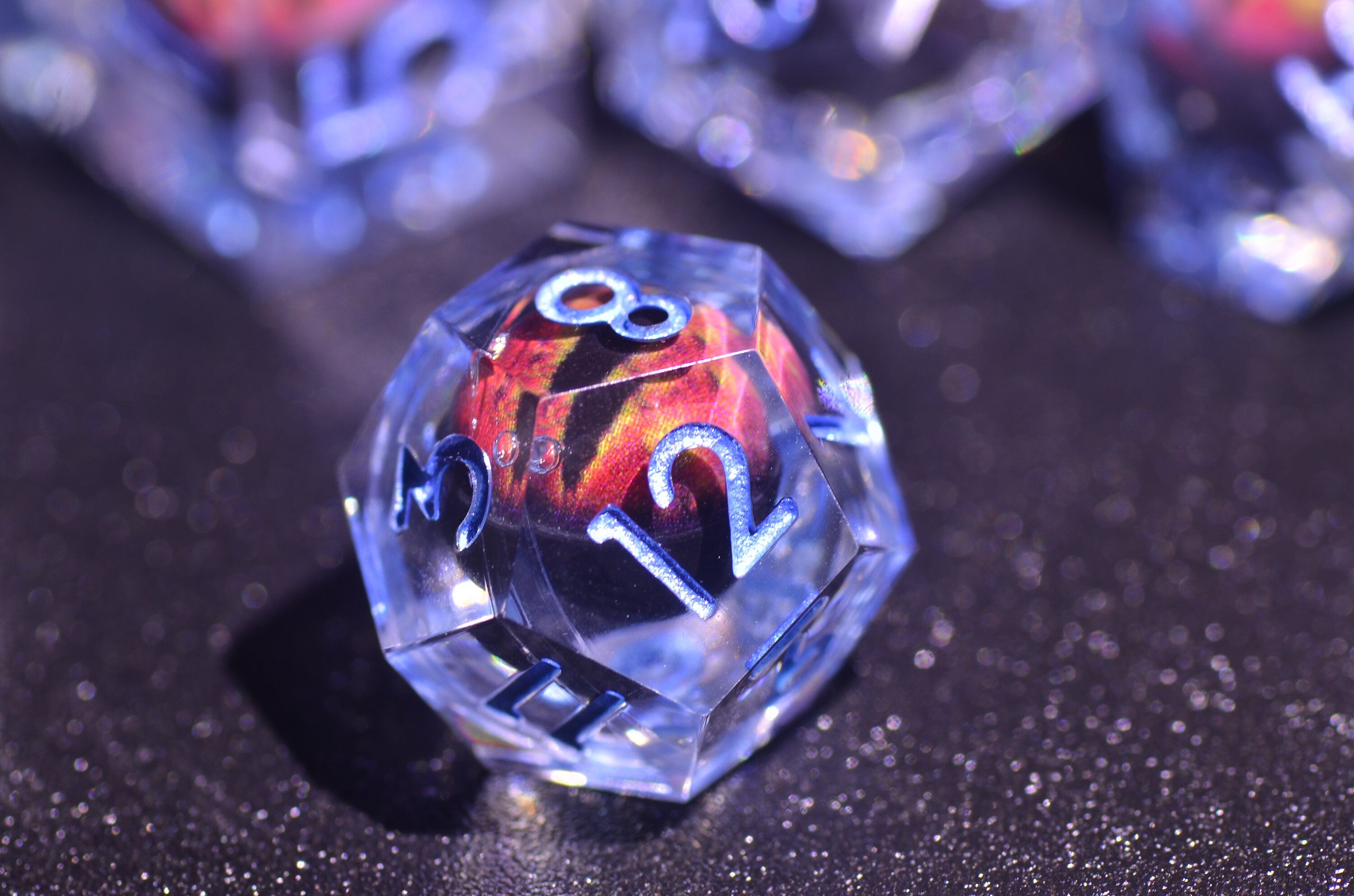 Blue longan dice，DnD liquid core dice set,DnD dice with dragon inside ,DND gift，D&D Sharp Edge resin dice ,Dragon eye dice set
